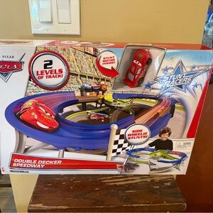 DISNEY PIXAR CARS DOUBLE DECKER